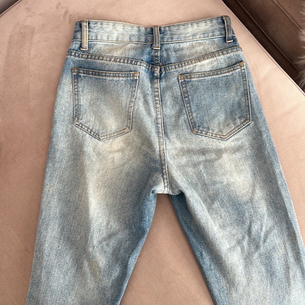 Washed Blue Jeans w/ Rips - Picture 3 of 4